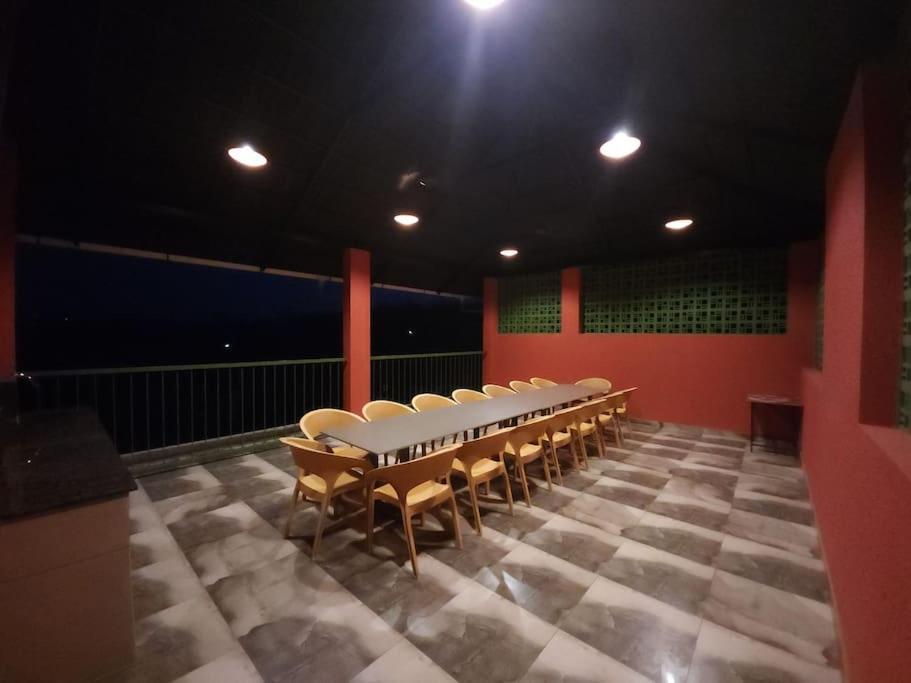 Gulzar 2Bhk Service Apartment, Kannur Buitenkant foto