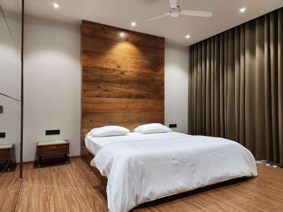 Gulzar 2Bhk Service Apartment, Kannur Buitenkant foto